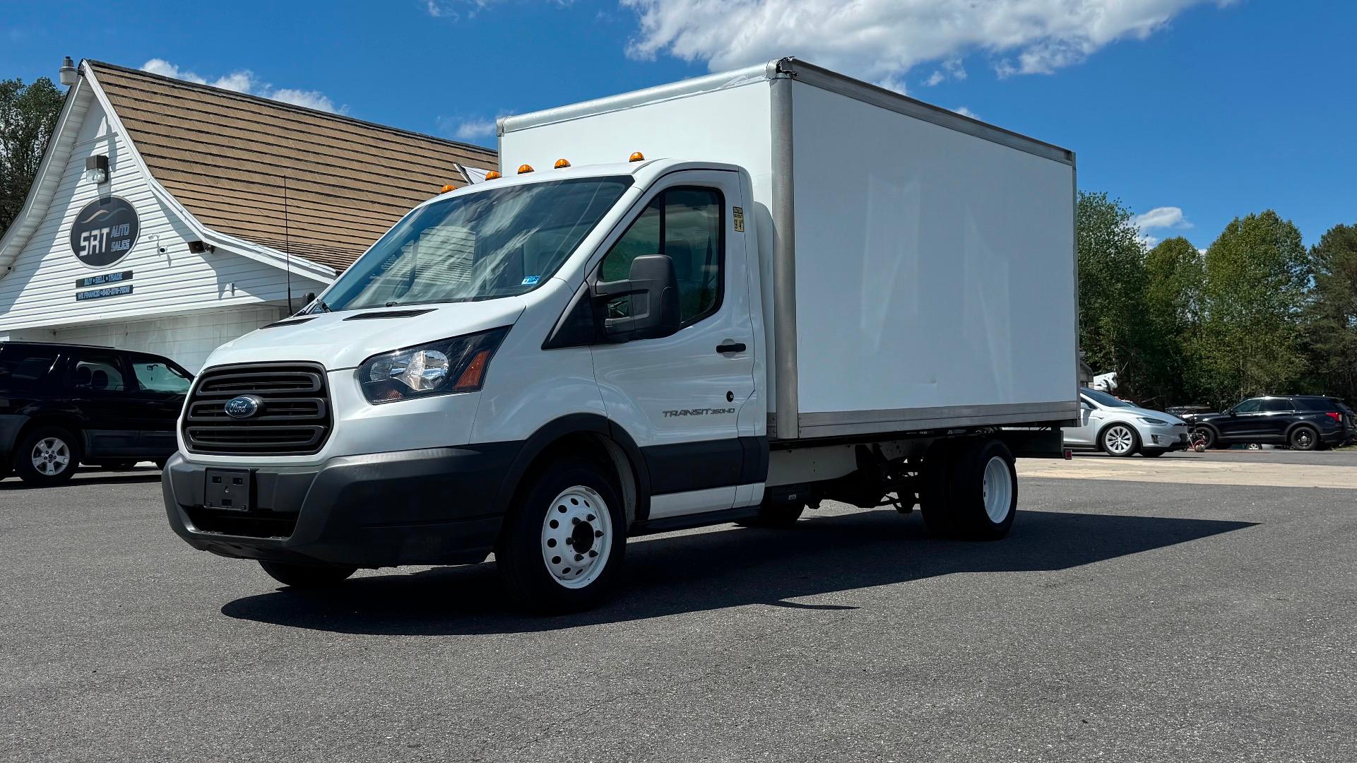 ford transit chassis cab 2018 1FDBF8ZM2JKA99692 image ford transit chassis cab 2018 1FDBF8ZM2JKA99692 image